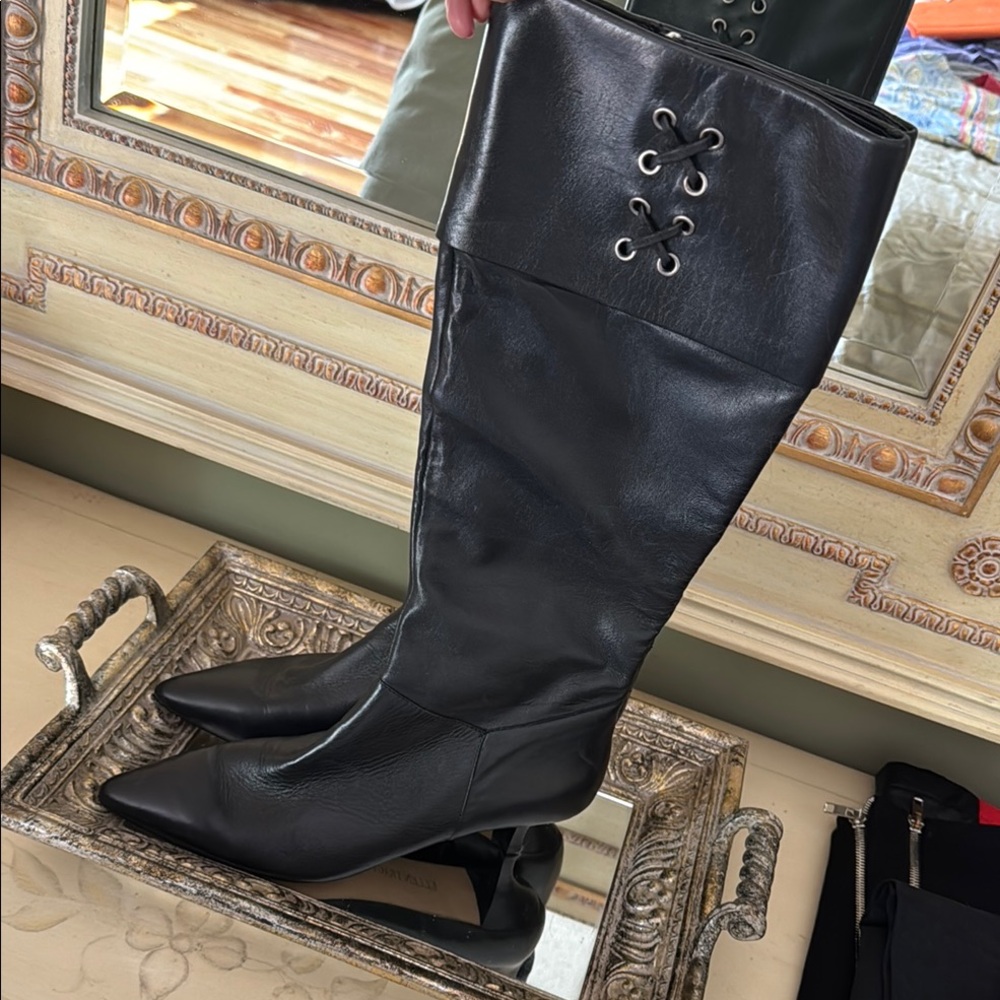 Ellen Tracy Patsy Leather Boot 8.5 - image 1